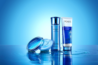 化妝品精修與平面設(shè)計(jì) 林XIAO多的視覺藝術(shù)探索